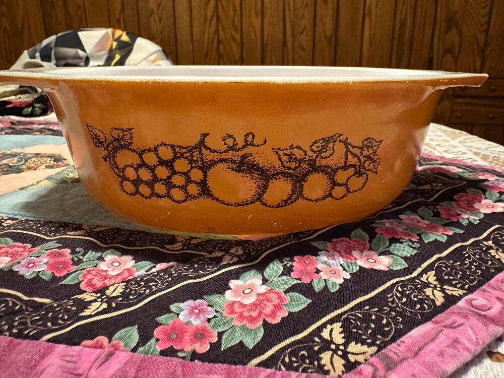 Vintage Pyrex 043 Autumn Harvest Casserole Dish Orange 1.5 Qt Oval Milk Glass